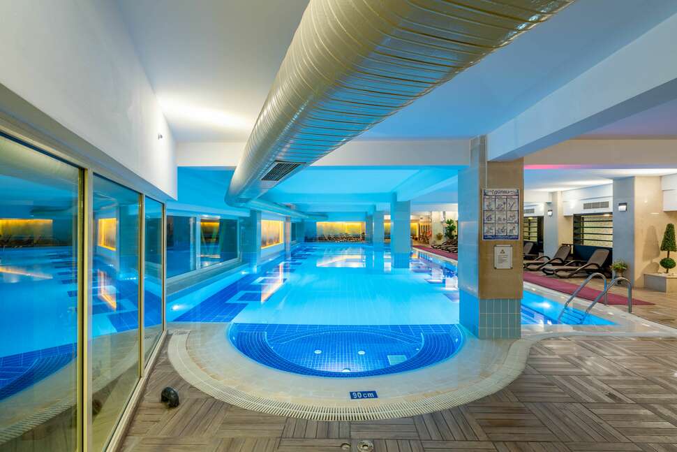Een foto van het zwembad bij Fame Residence Kemer & Spa