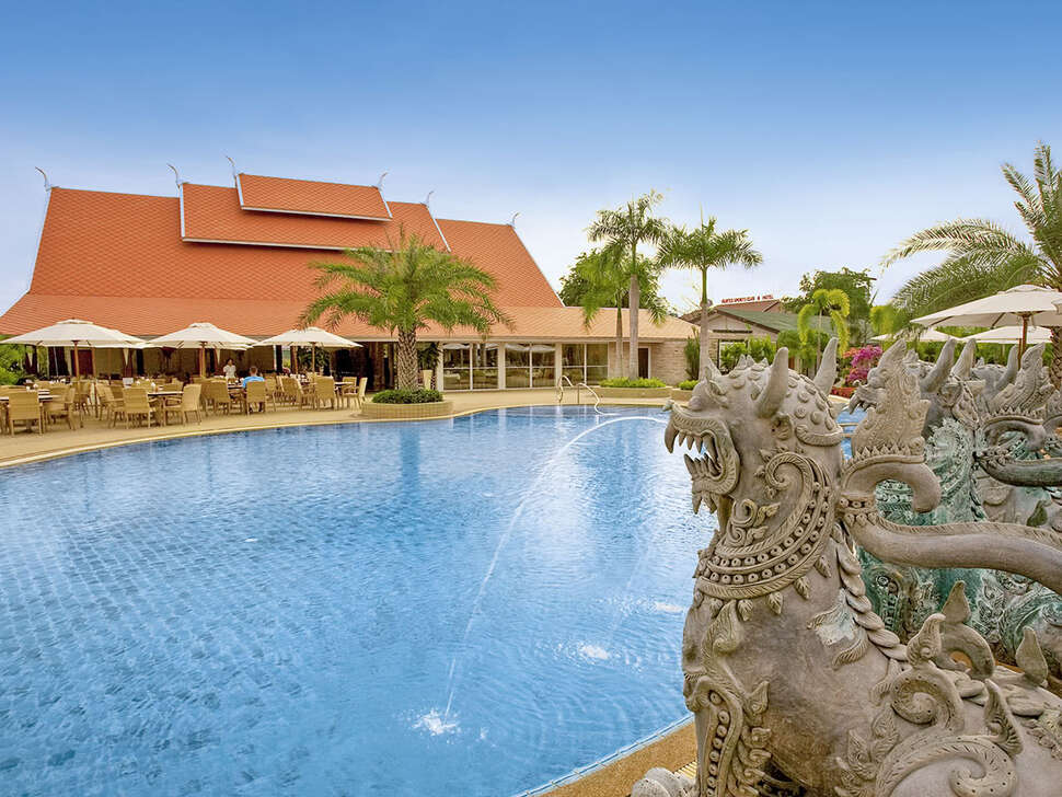 Een foto van het zwembad bij Thai Garden Resort