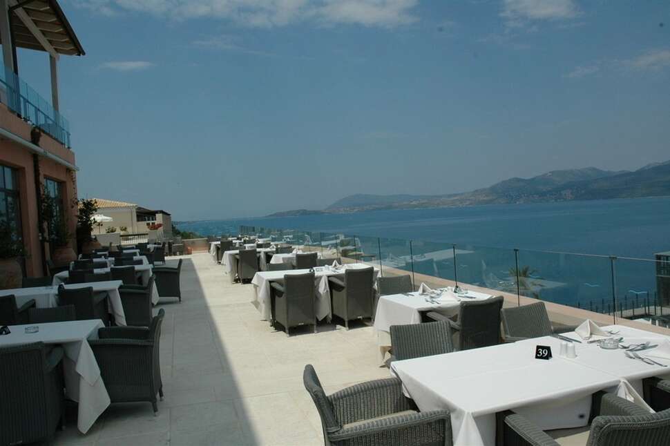 Ein Foto von der Terrasse im Ionian Blue