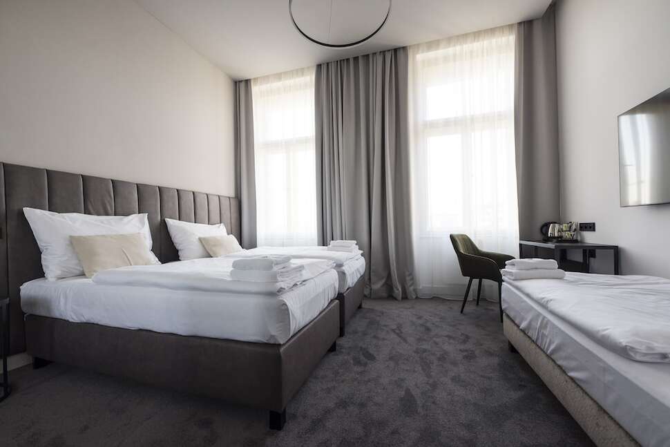 Ein Foto The Gold Bank Hotel