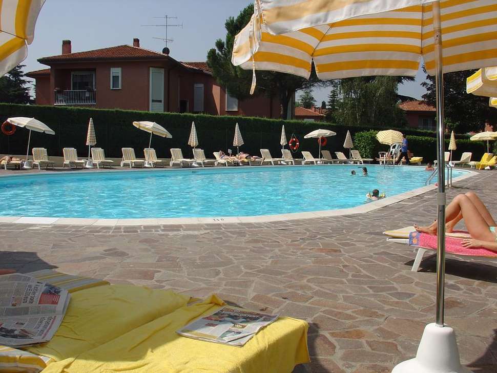 Ein Foto vom Pool im Hotel Du Parc