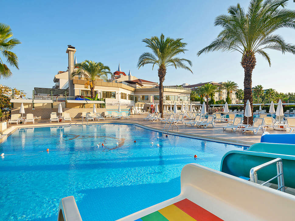 Een foto van Aydinbey Famous Resort