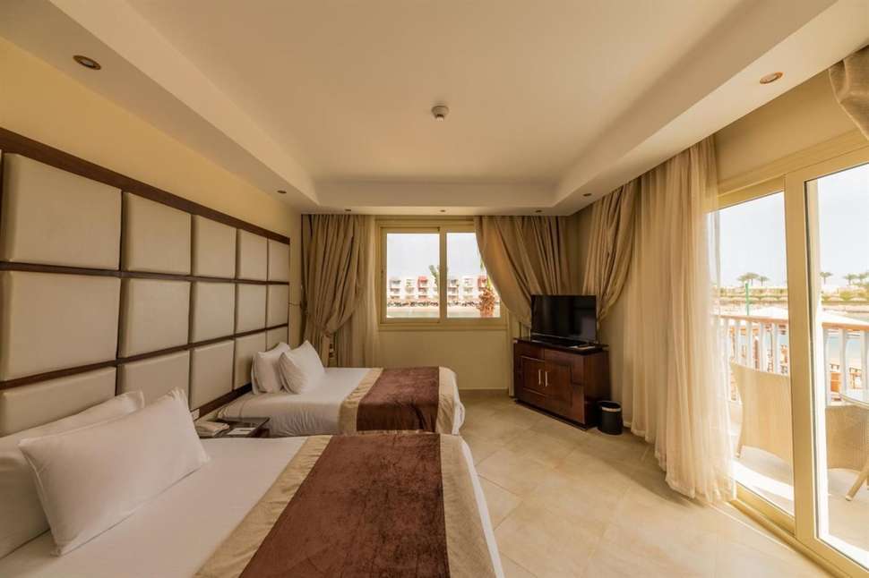 Een foto van Sunrise Crystal Bay Resort