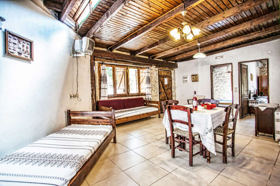 Ein Foto Stone Village Petrino Horio