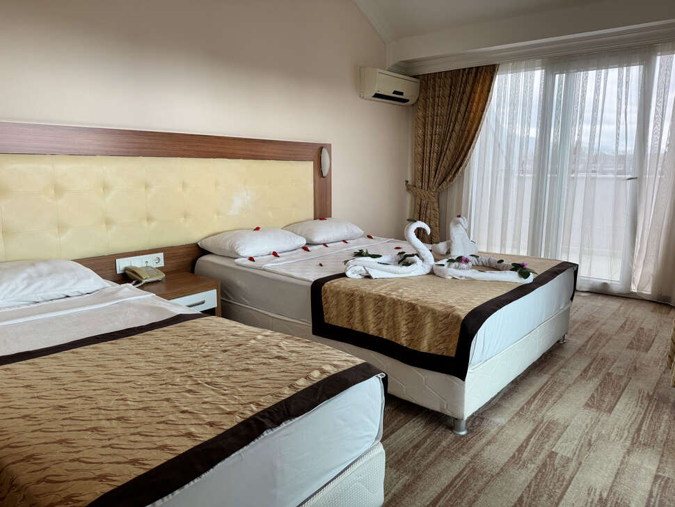 Een foto van Mitos Aparthotel