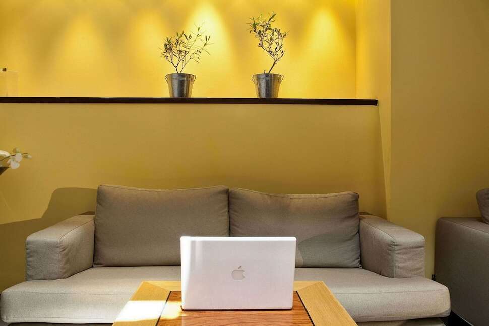 Een foto van het interieur van Arion Athens Hotel