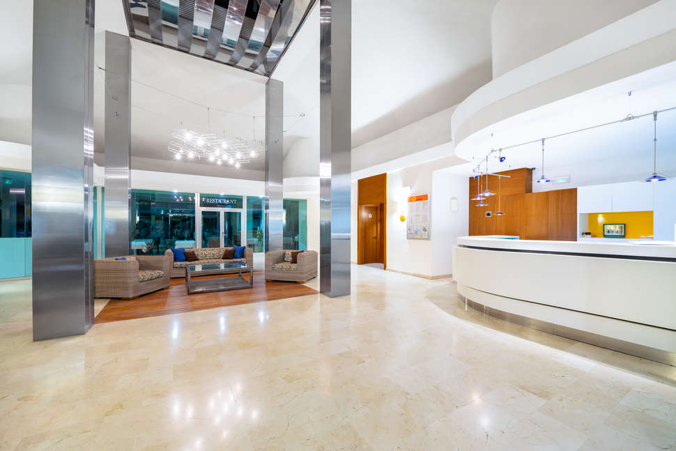 Een foto van het interieur van Caybeach Princess