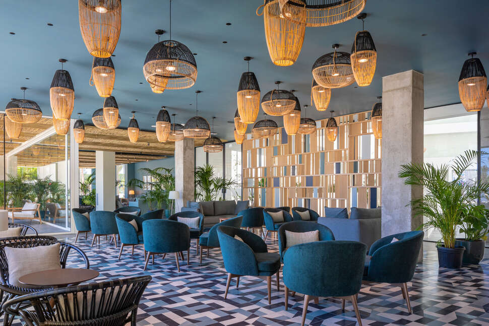Een foto van het interieur van Atzavara Hotel & Spa