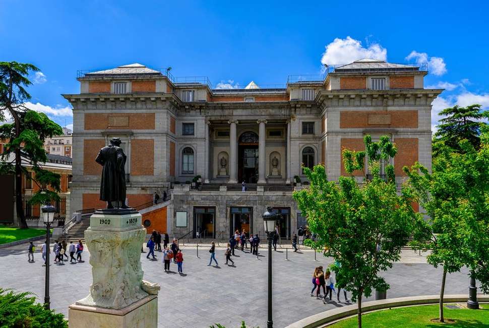 Ein Foto Hotel Moderno