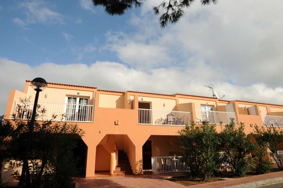 Ein Foto Maribel Apartments