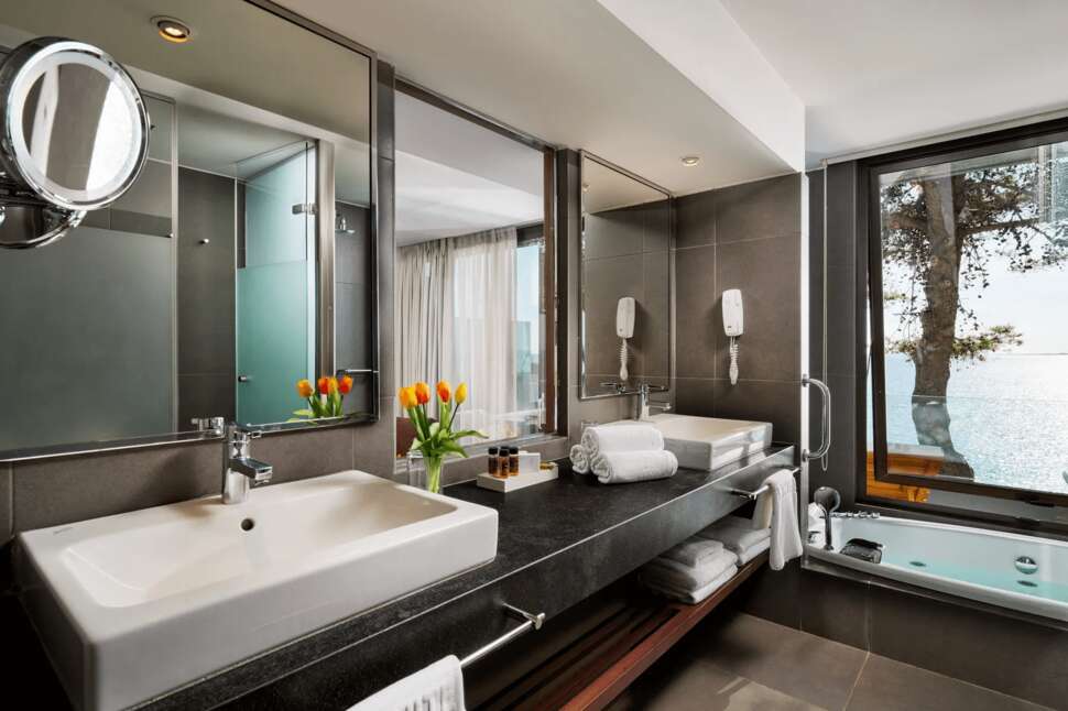 Een foto van White Rocks Hotel & Bungalows