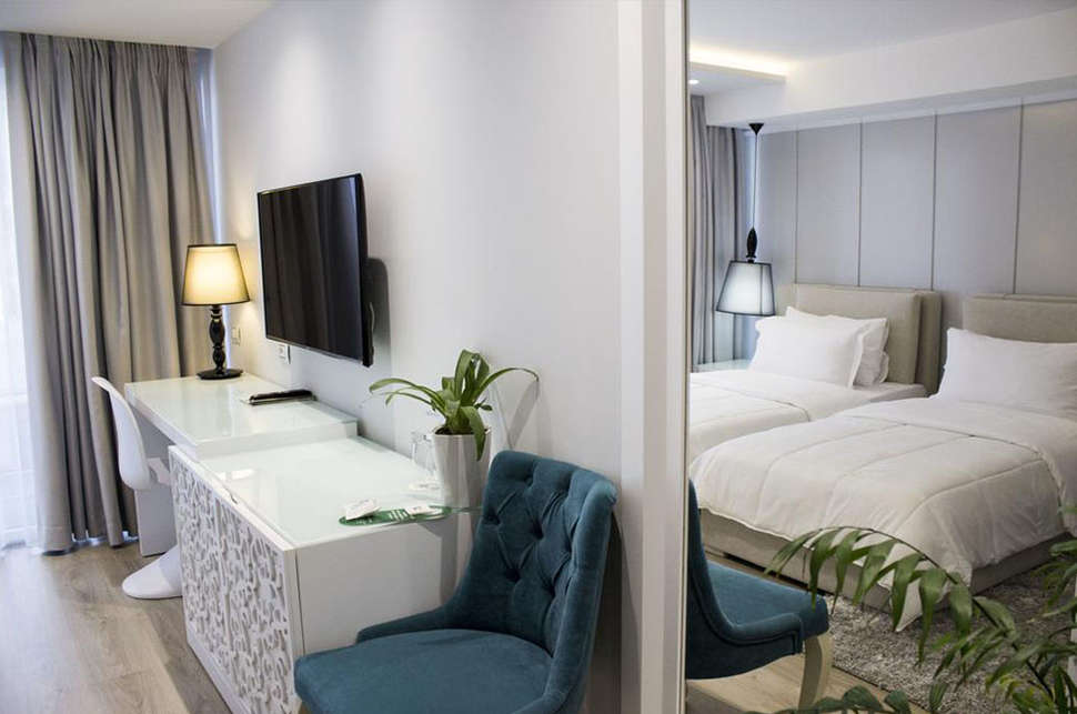 Ein Foto Demi Hotel