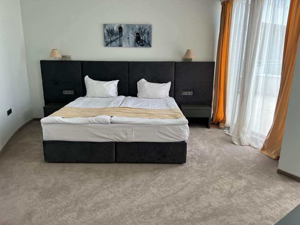 Een foto van Continental Golden Sands