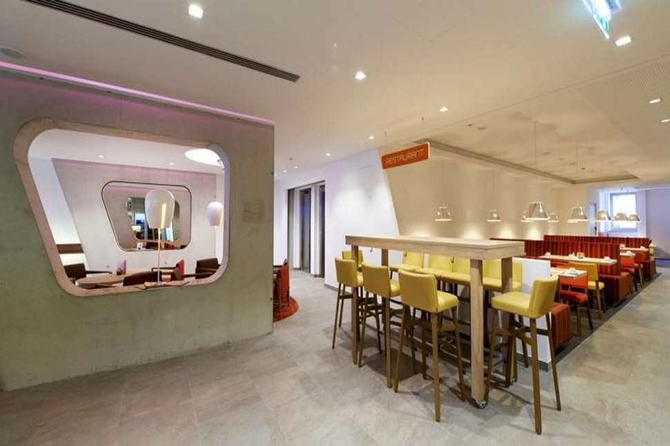 Een foto van de faciliteiten bij Simm's Hotel