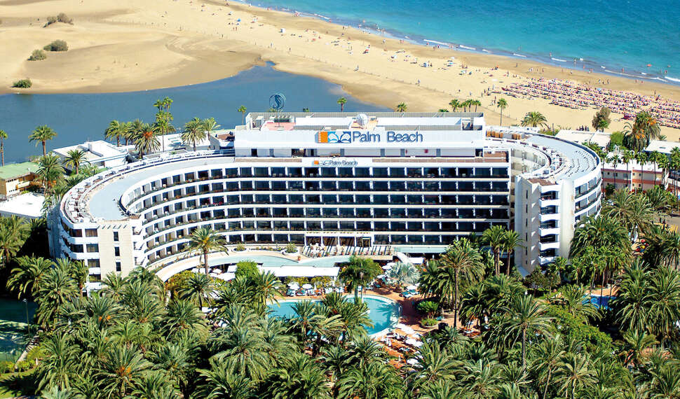Een foto van de buitenkant van Seaside Palm Beach
