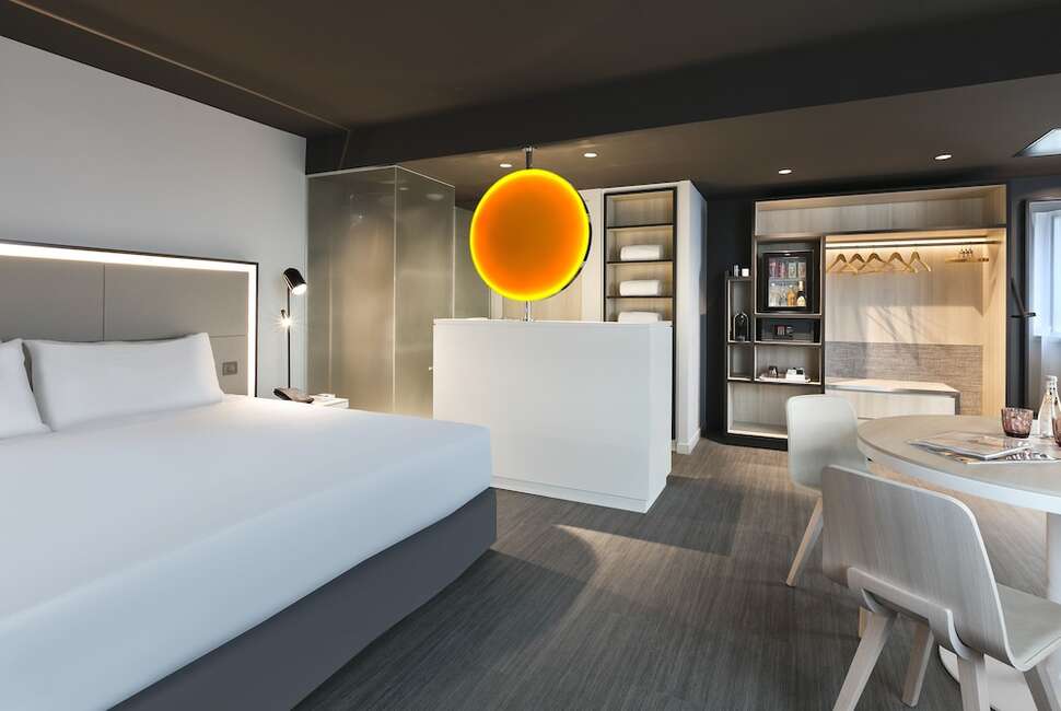 Ein Foto Innside by Melia Paris Charles de Gaulle Airport