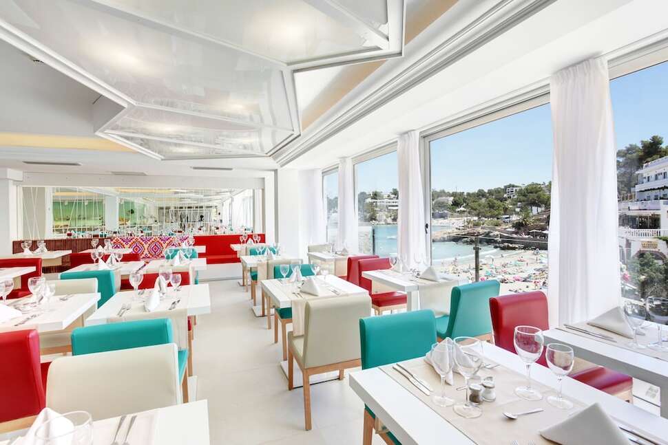 Een foto van de faciliteiten bij Grupotel Ibiza Beach Resort