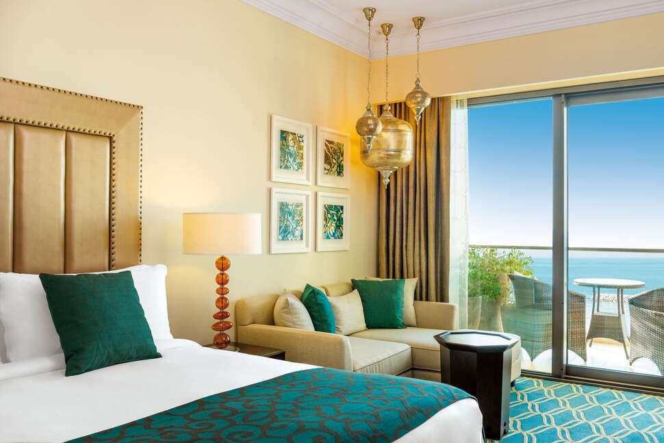 Ein Foto The Luxury Collection Hotel Ajman Saray