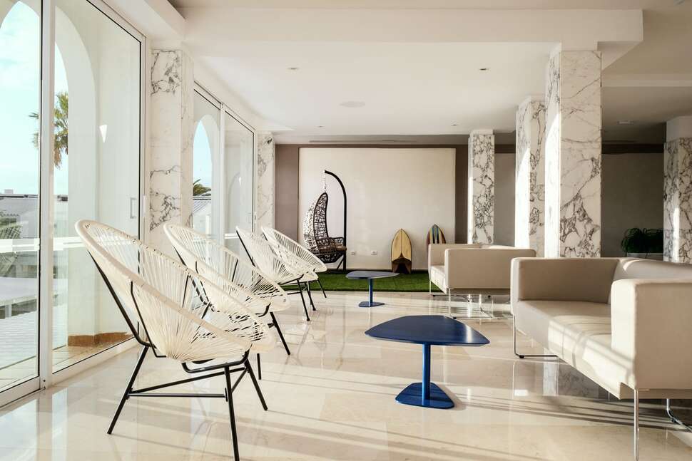 Een foto van het interieur van Playa Park Zensation