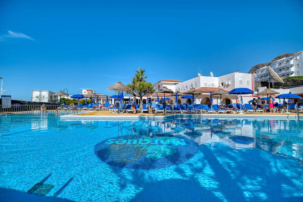 Een foto van het zwembad bij Ona El Marqués Resort