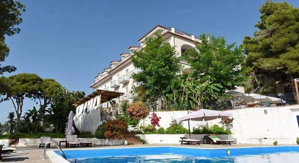 Ein Foto Garden Riviera