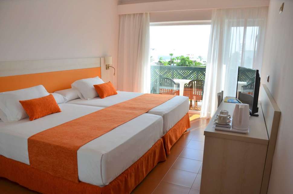 Een foto van Blue Sea Costa Bastian
