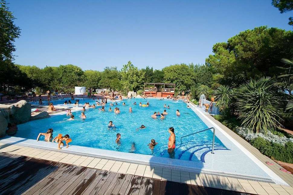 Een foto van het zwembad bij Club Del Sole Tenuta Primero Grado Family Collection