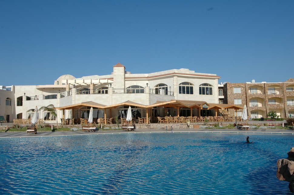 Een foto van de buitenkant van Brayka Bay Resort