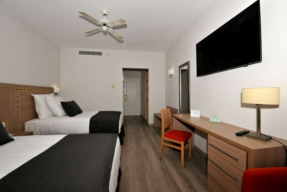 Een foto van Hotel Salobrena Suites
