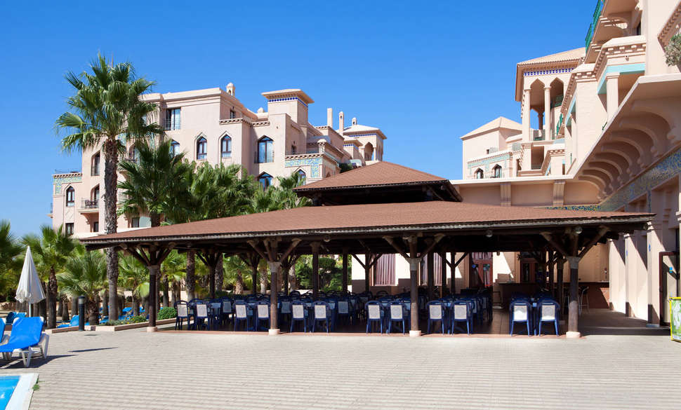 Ein Foto von der Terrasse im Playacanela Hotel