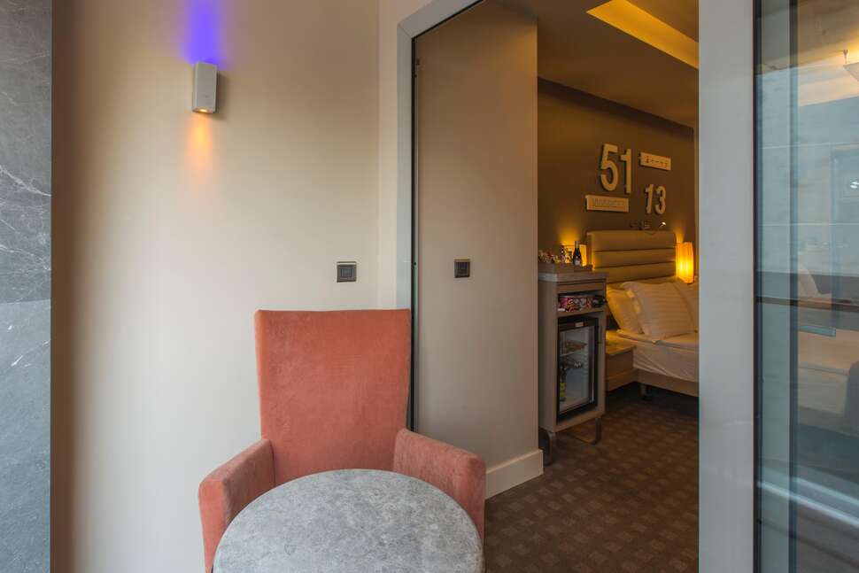 Een foto van Ramada by Wyndham Istanbul Pera