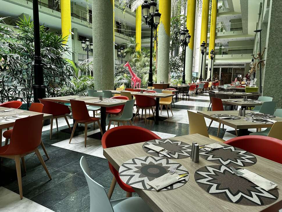 Een foto van Holiday World Riwo Hotel