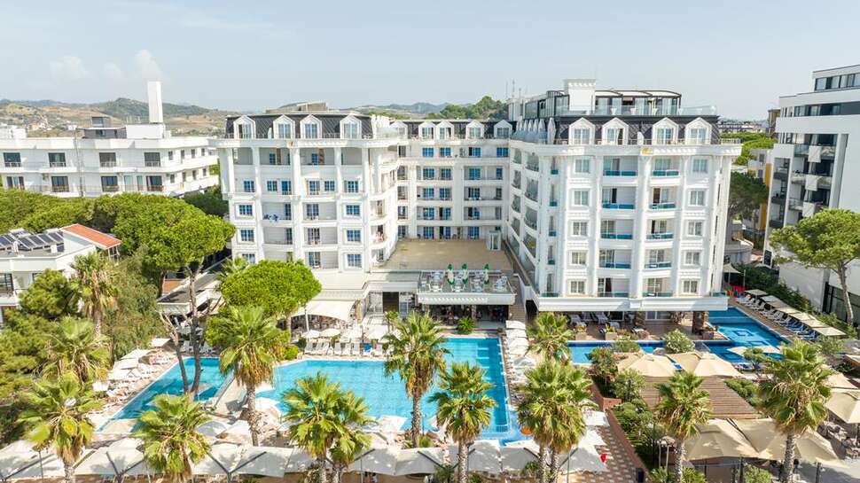 Ein Foto Fafa Premium Hotel
