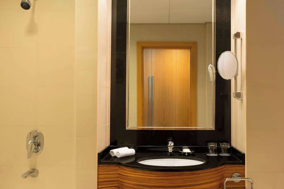Ein Foto Four Points by Sheraton Bur Dubai
