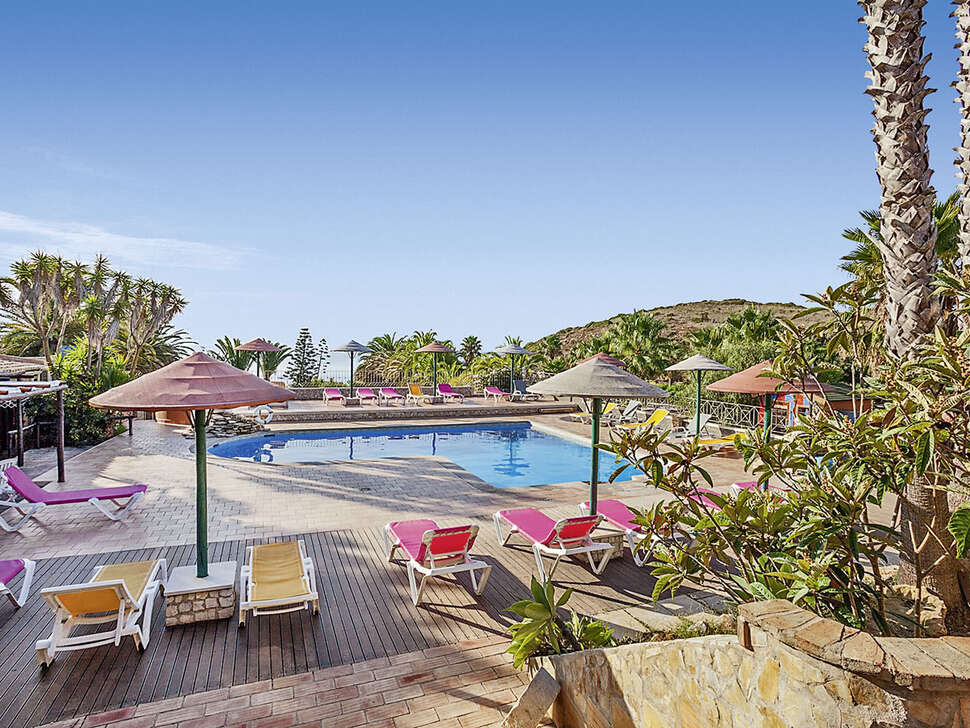 Een foto van het zwembad bij Quinta do Mar da Luz