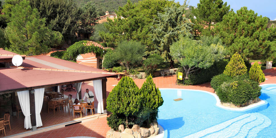 Ein Foto Colonna Hotel Du Golf