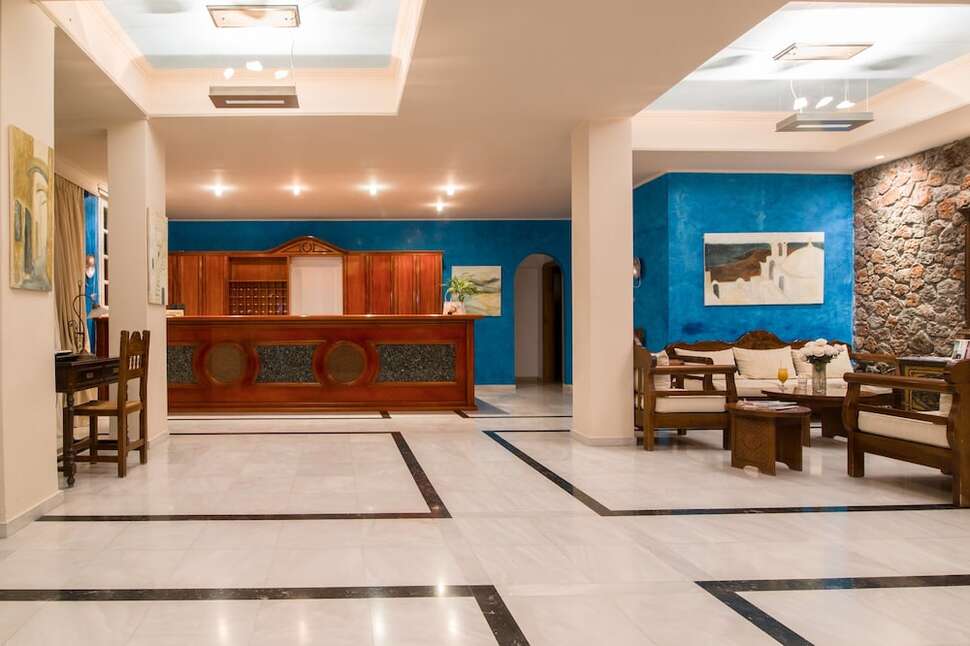 Een foto van het interieur van Antinea Suites & Spa