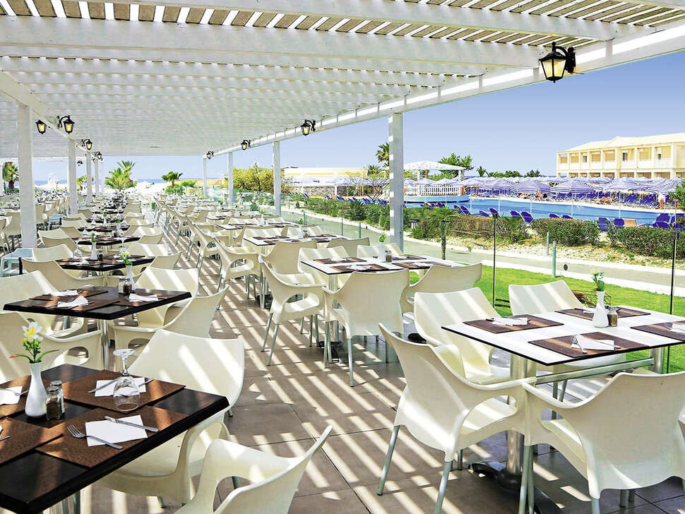 Een foto van Sandy Beach & Villas