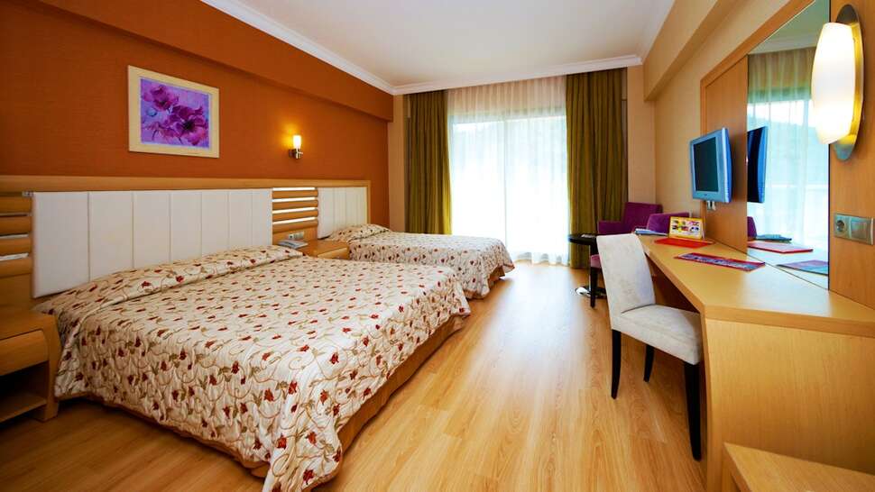 Ein Foto Grand Pasa Hotel