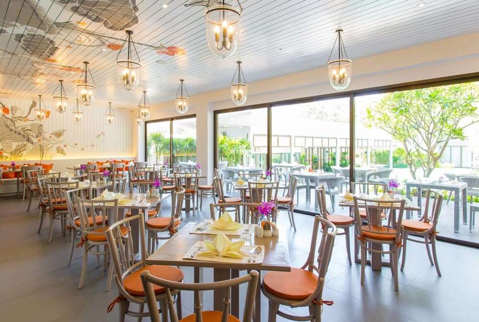 Een foto van de faciliteiten bij Proud Phuket Hotel