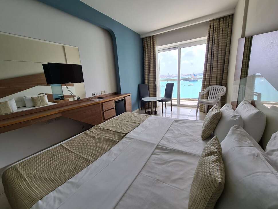 Een foto van Hotel Water's Edge Birzebbuga