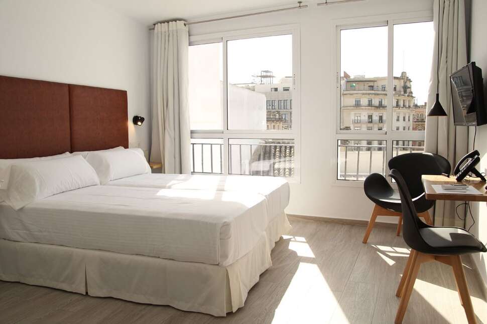 Ein Foto Basic Hotel Sevilla Catedral