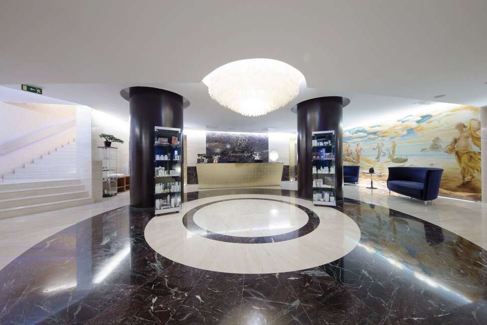 Ein Foto Grand Hotel Bernardin