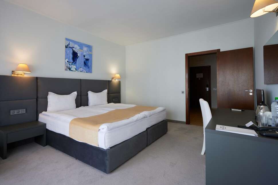 Een foto van Continental Golden Sands