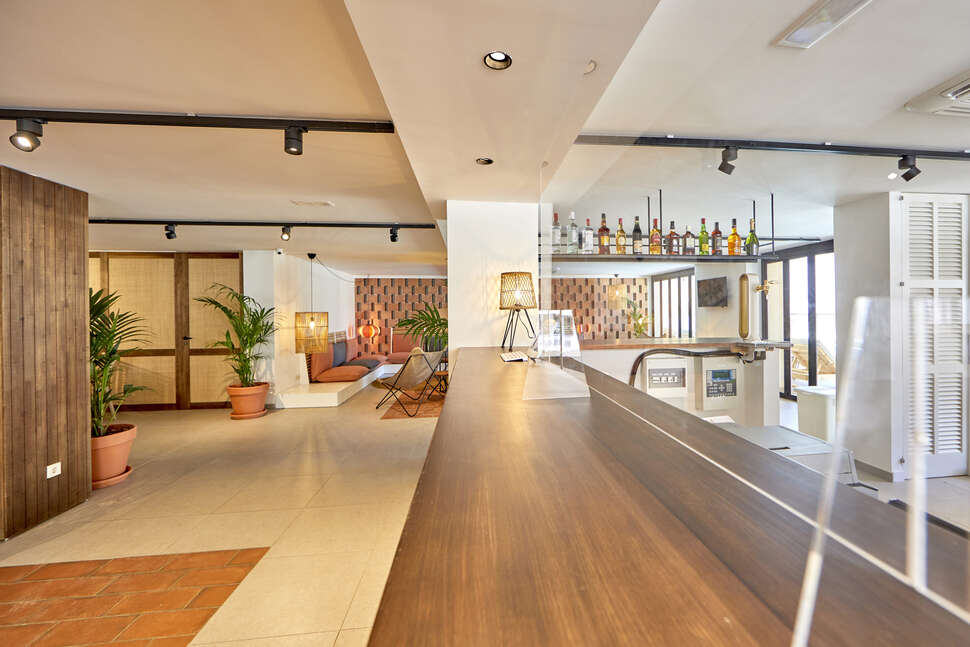 Een foto van het interieur van Tent Capi Playa