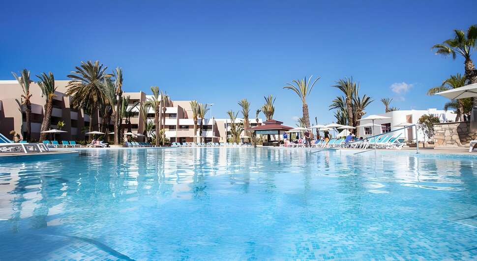 Een foto van het zwembad bij Dunes d'Or Ocean Club Agadir