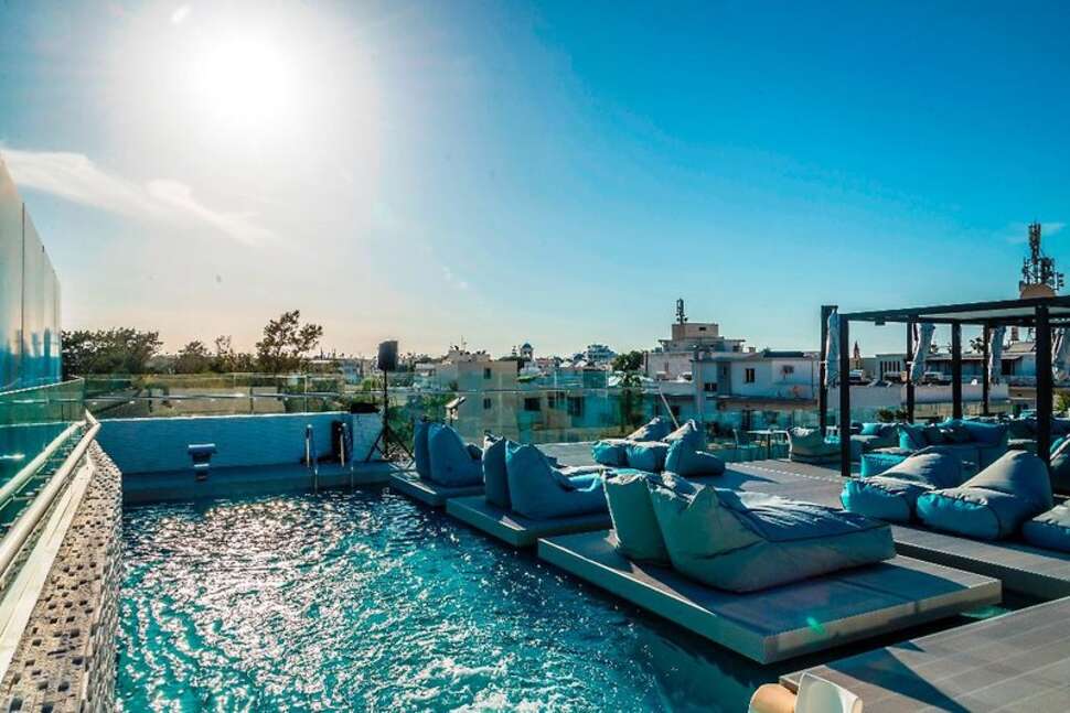 Een foto van een overzicht van Maritina Hotel