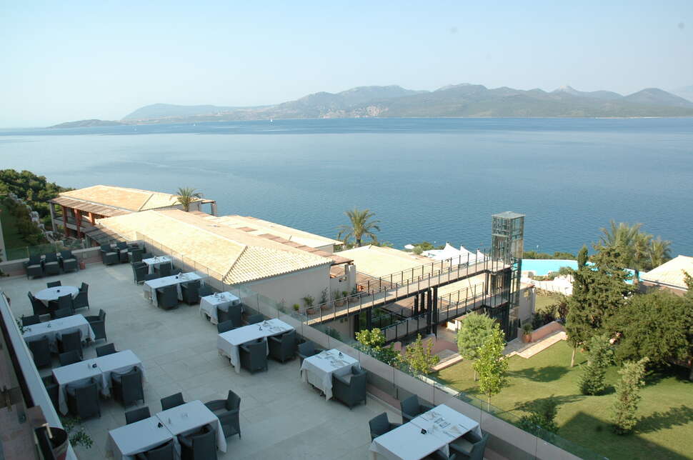 Ein Foto von der Terrasse im Ionian Blue
