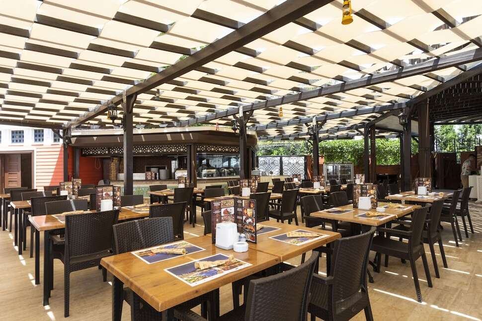 Een foto van de faciliteiten bij Orange County Kemer Resort Hotel