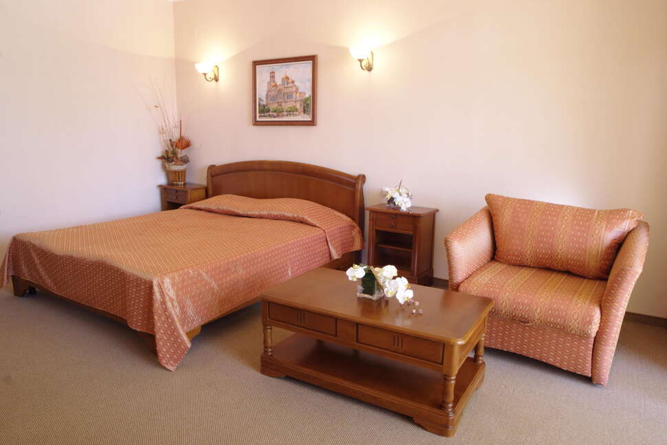 Een foto van Estreya Palace & Residence